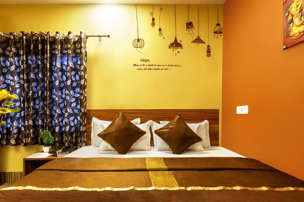 The Silverline Hotel Calcutta Exteriör bild